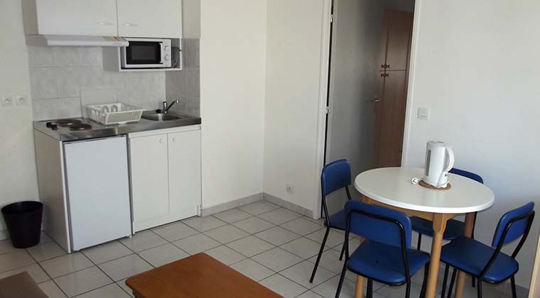 Location appartement meublé T2 Avignon avec balcon
